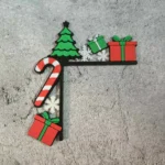 Decorațiune Festivă 3D pentru Întrerupător sau Toc de Ușă – Model Crăciun (Brad, Cadouri & Acadea) - imagine 2